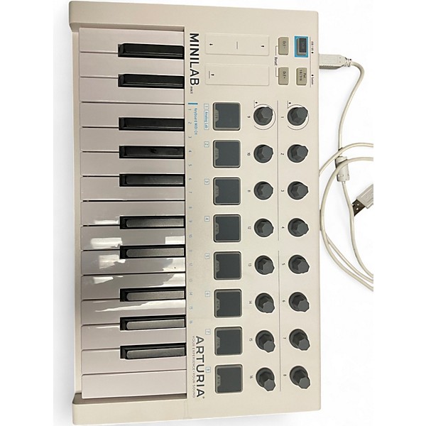 ARTURIA MINILAB mk2 MIDIコントローラー Amazon.com: Arturia MiniLab MKII Inverted MIDI Controller