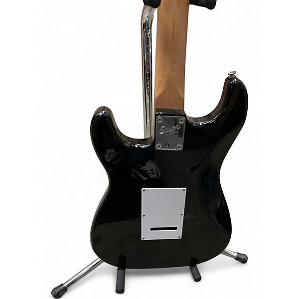 【美品】Squier BULLET STRATOCASTER BLK Open Box Squier Bullet Stratocaster HSS Hardtail Limited