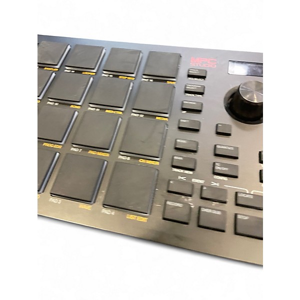 Used Akai Professional MPC Studio 2 Production Controller