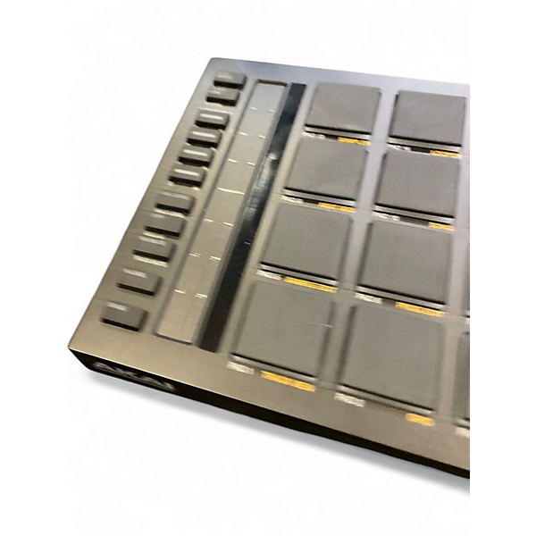 Used Akai Professional MPC Studio 2 Production Controller