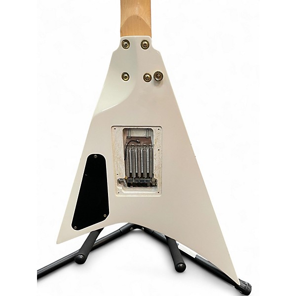 Used Jackson JS32CD CONCORDE Snow White Solid Body Electric Guitar