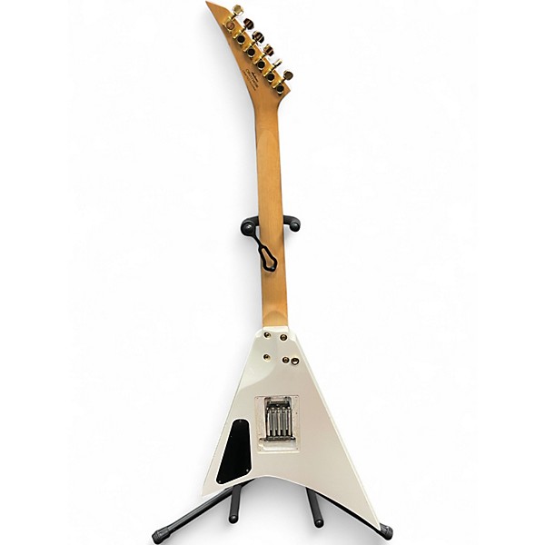 Used Jackson JS32CD CONCORDE Snow White Solid Body Electric Guitar