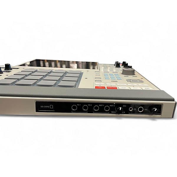 Used Akai Professional MPC Key 61 Keyboard Workstation