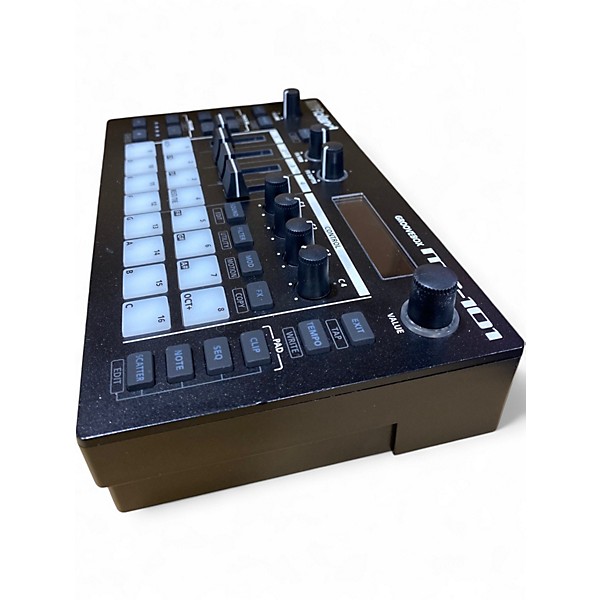 DJ機材 Roland MC101 Roland - MC-101 | GROOVEBOX