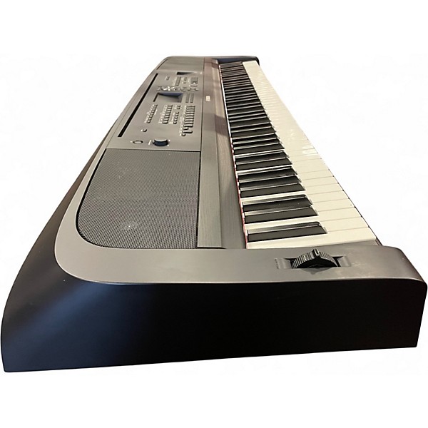 Used 2020s Yamaha DGX670B Arranger Keyboard
