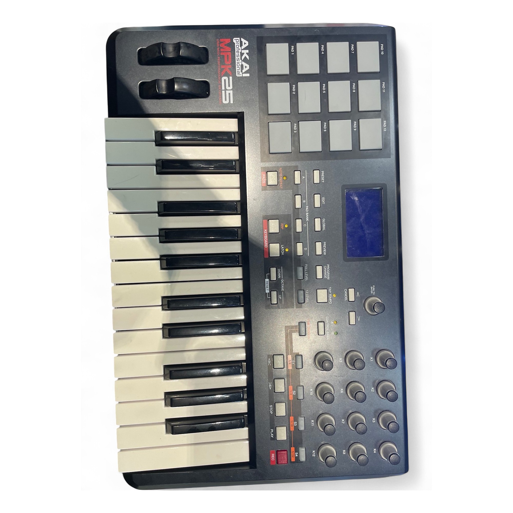 DTM・DAW AKAI MPK25 Amazon.com: Akai Professional MPK25 25-Key USB MIDI Keyboard