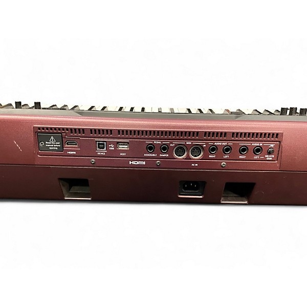 Used KORG PA1000 Arranger Keyboard