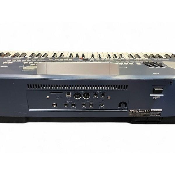 Used KORG PA500 Arranger Keyboard