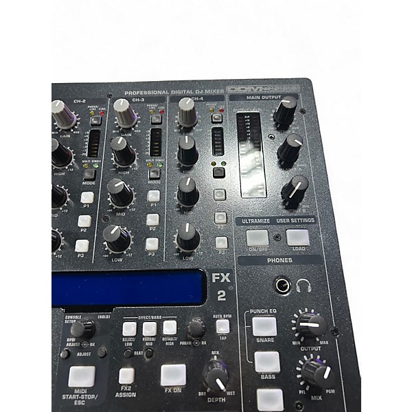Used Behringer DDM4000 DJ Mixer