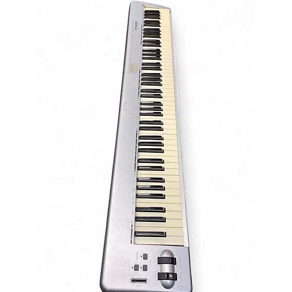 Used M-Audio Keystation 88ES MIDI Controller | Guitar Center