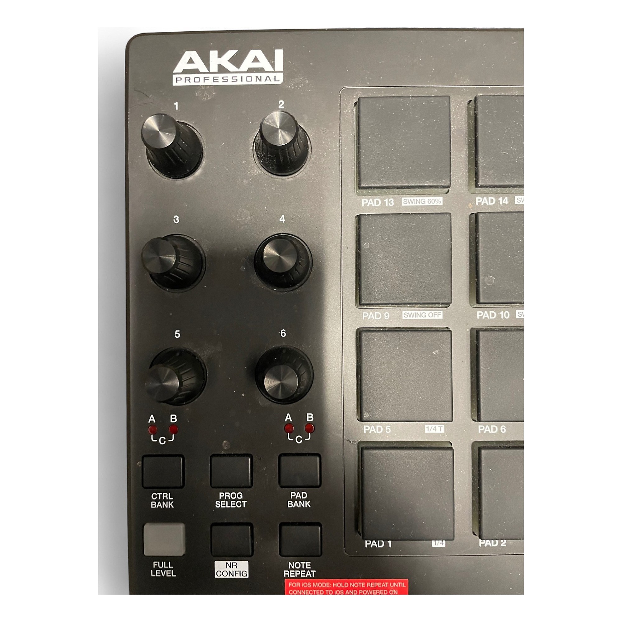 Used Akai Professional MPD218 MIDI Controller | Guitar Center
