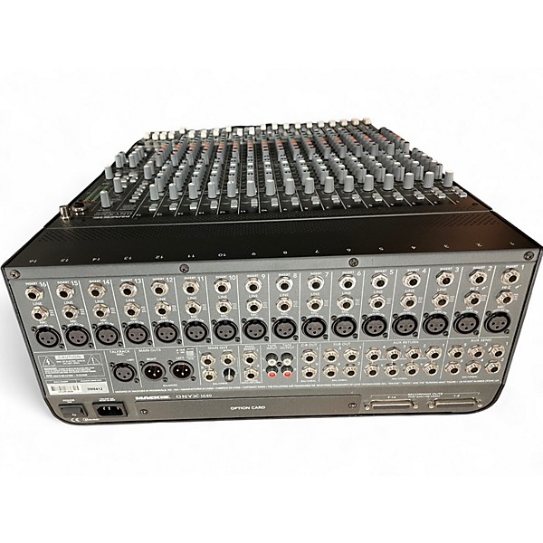 MACKIE ONYX 1640〔ハードケース付き〕 Used Mackie ONYX 1640 with Flight Case Unpowered Mixer