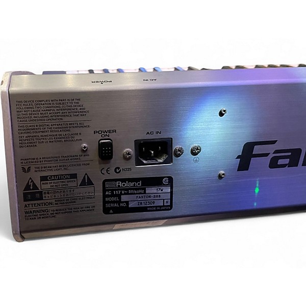 Used Roland FANTOM S88 Stage Piano