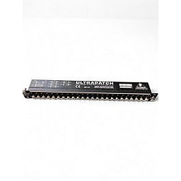 Used Behringer PX1000 Patch Bay