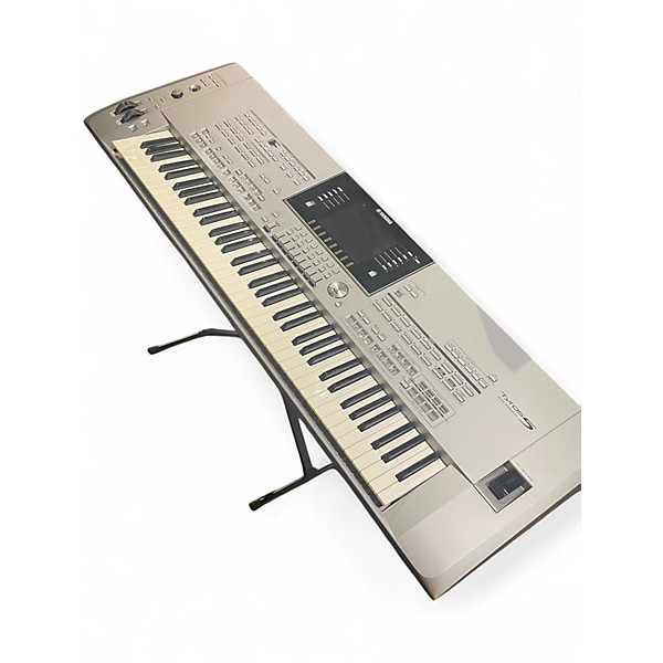 Used Yamaha Tyros 5 76 Key Arranger Keyboard