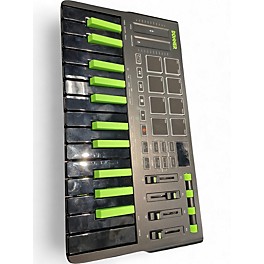 Used Donner dmk-25 pro MIDI Controller