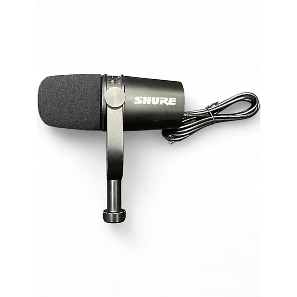 Used Shure MV7 Dynamic Microphone