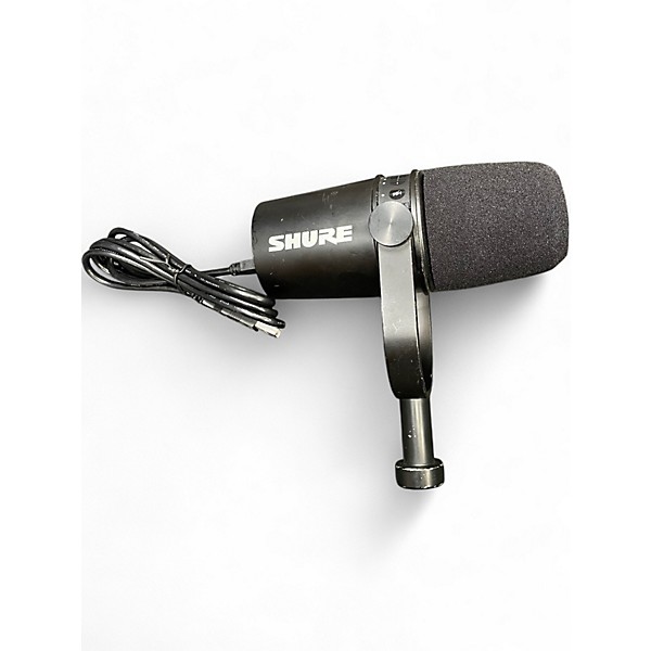 Used Shure MV7 Dynamic Microphone