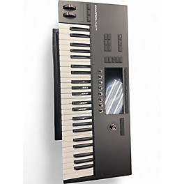Used Native Instruments Komplete Kontrol S49 MK3