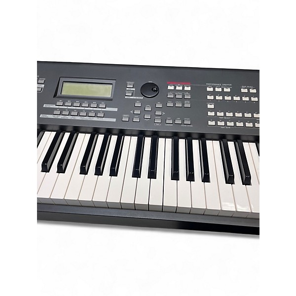 Used Yamaha MOXF8 88 Key Keyboard Workstation