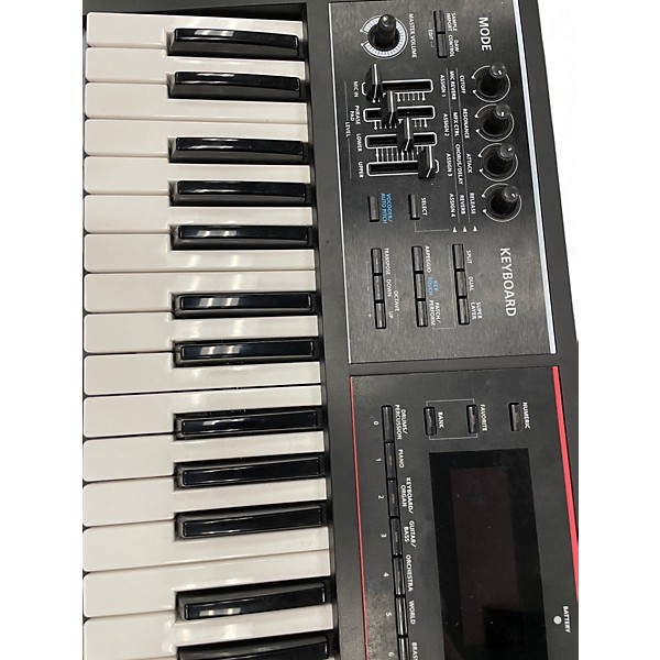 Used Roland JUNO DS61 Synthesizer | Guitar Center