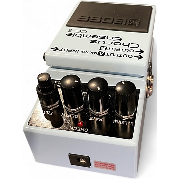 Used BOSS CE5 Chorus Ensemble Effect Pedal