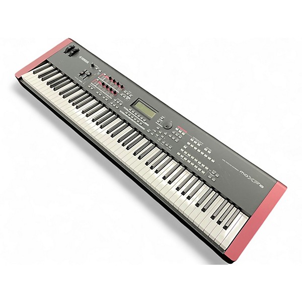Used Yamaha MOXF8 88 Key Keyboard Workstation