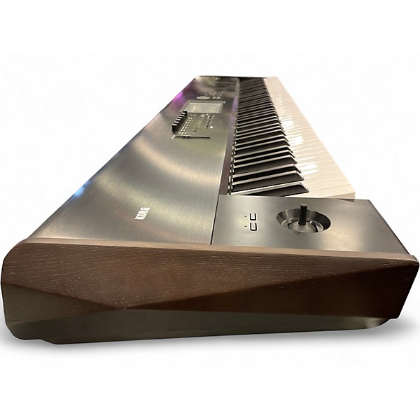 Used KORG Nautilus 88 Music Workstation Keyboard Workstation