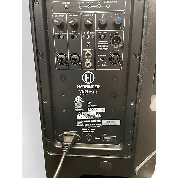 Used Harbinger VARI V2312 Powered Speaker Guitar Center