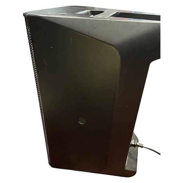 Used Yamaha DXR10 Powered Speaker