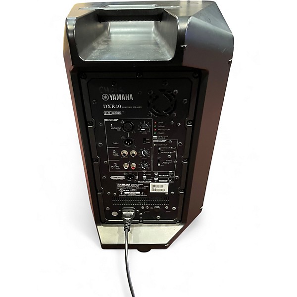 Used Yamaha DXR10 Powered Speaker