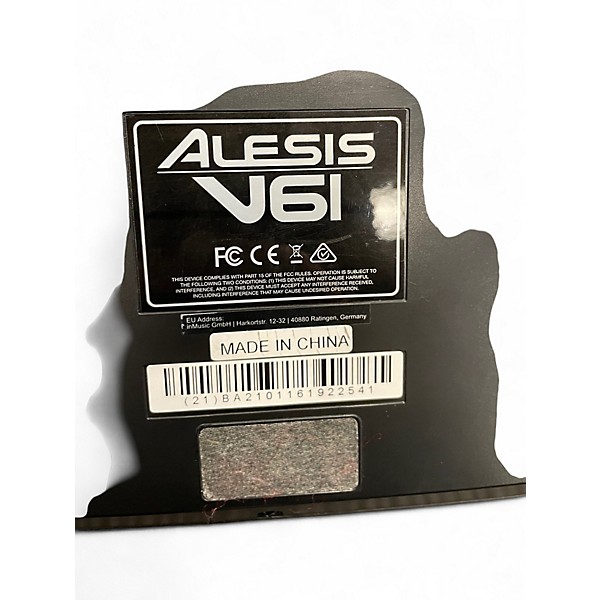 Used Alesis v61 MIDI Controller