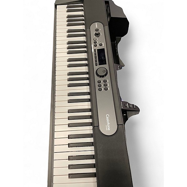 Used Casio  Casiotone LK-S450 Portable Keyboard