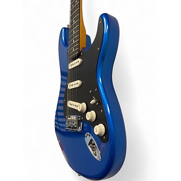 Used 2024 Fender American Ultra 2 Stratocaster Blue Solid Body Electric Guitar