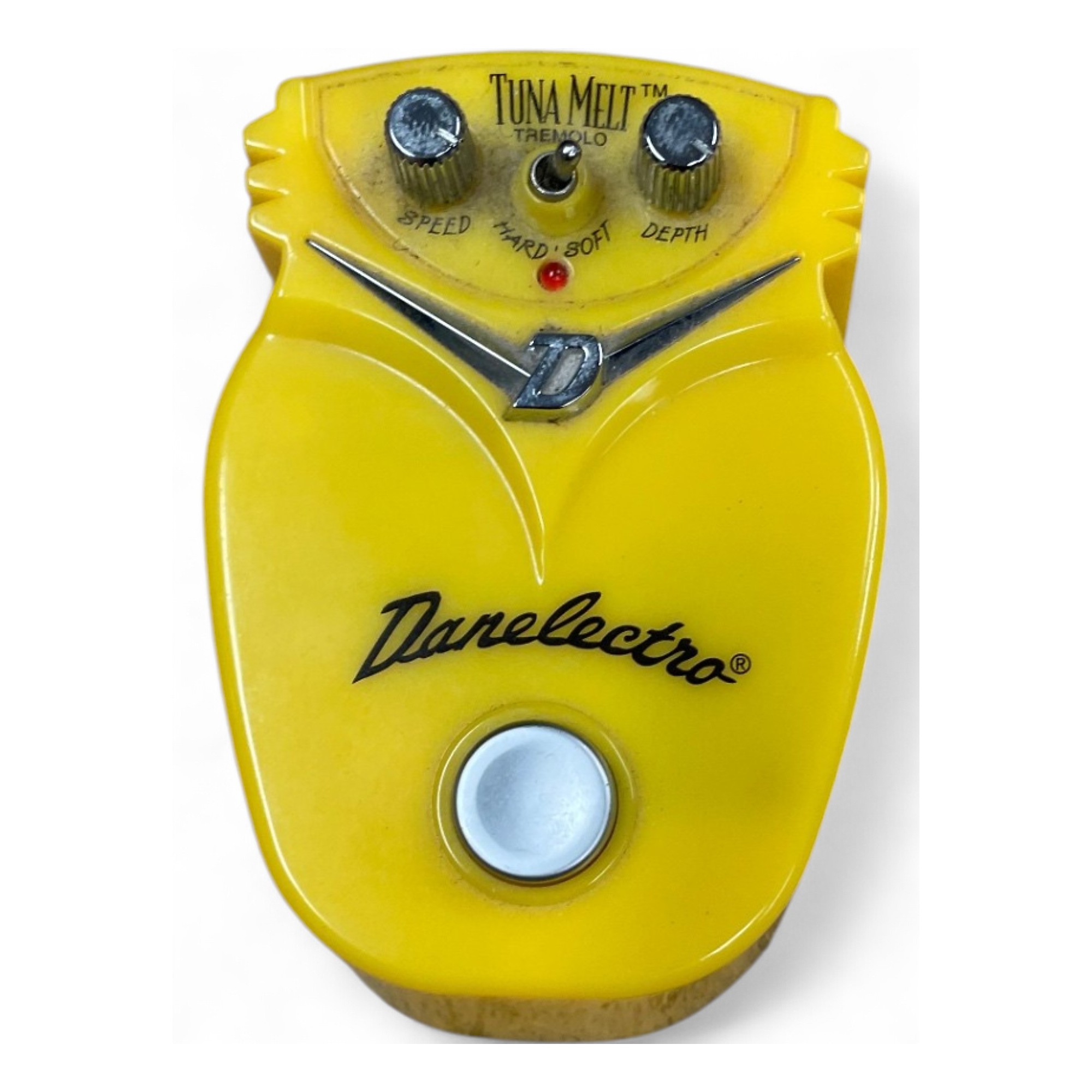 Used Danelectro DJ5 Tuna Melt Tremolo Effect Pedal | Guitar