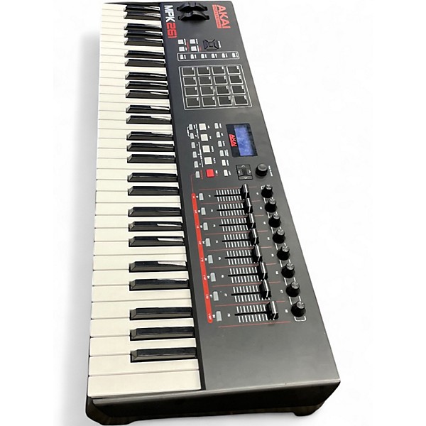 【大特価】Akai Professional MPK 261 Akai Professional MPK261 USB/MIDI Keyboard Controller