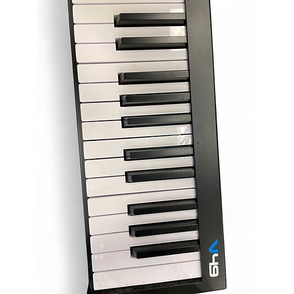 Alesis V49 MIDIキーボード【 中古美品 】 Amazon.com: Alesis V49 - 49 Key USB MIDI Keyboard Controller