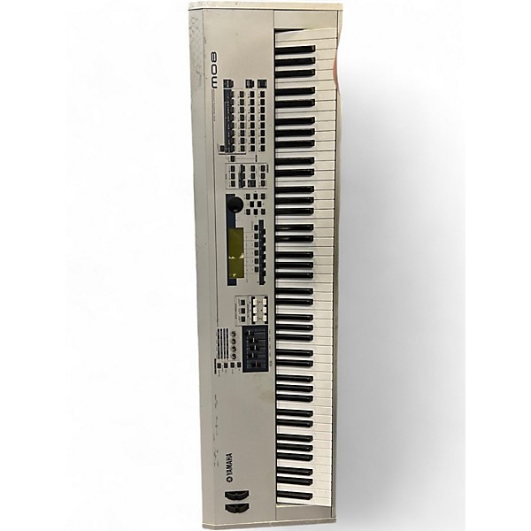 Used Yamaha m08