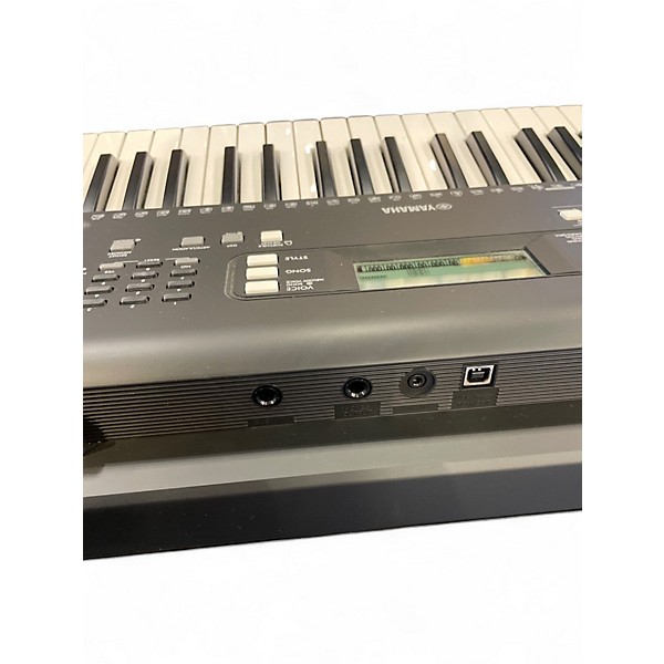 Used Yamaha PSRE373