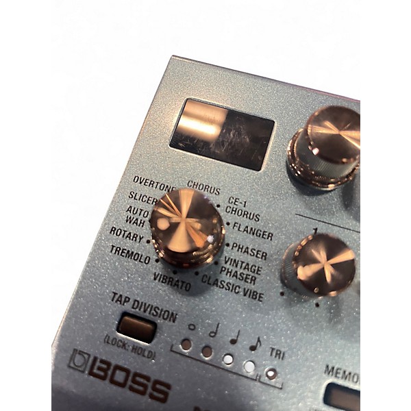 ギター BOSS MD-200 Amazon.com: Boss MD-200 Modulation Pedal : Musical Instruments