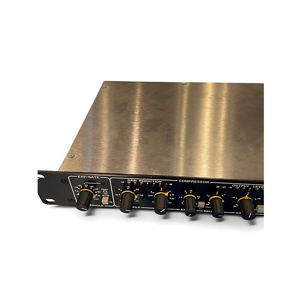 Used Warm Audio TB12 TONE BEAT Microphone Preamp