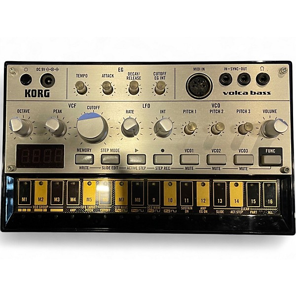 Used KORG Volca Bass Synthesizer | Guitar Center