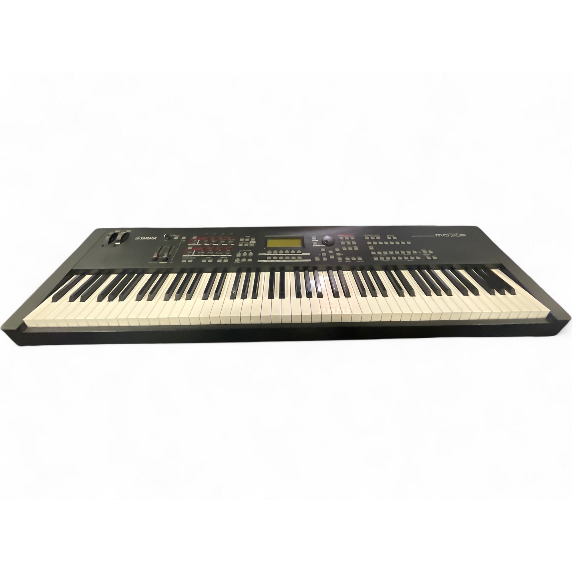 Used Yamaha MOX8 88 Key Keyboard Workstation | Guitar Center