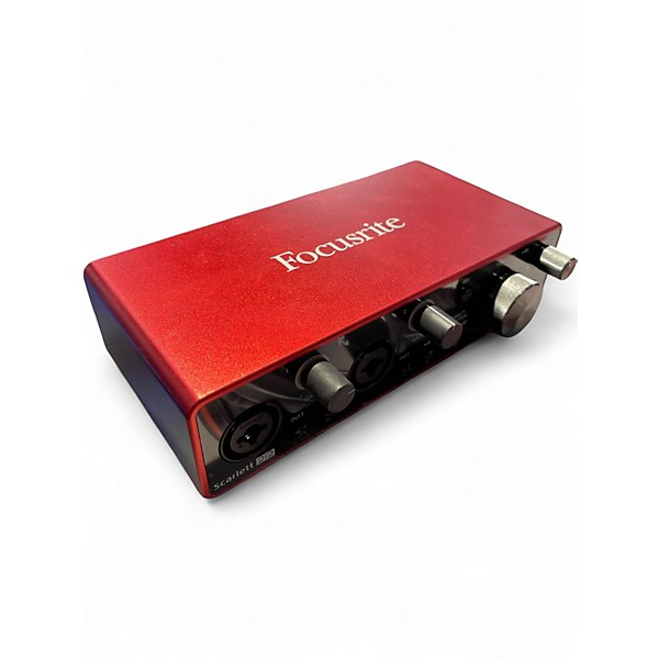 Used Focusrite Scarlett 2i2 Gen 3 studio pack