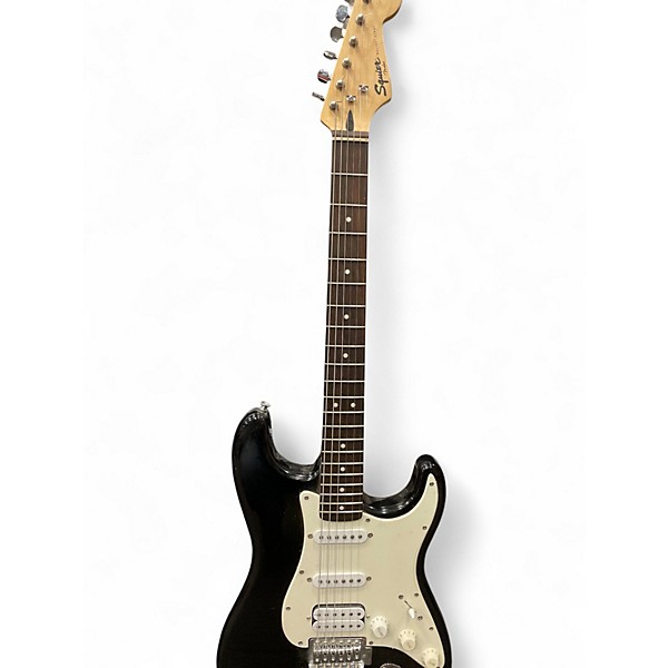 【美品】Squier BULLET STRAT エレキギター ブラック L71097000002000-00-600x600.jpg