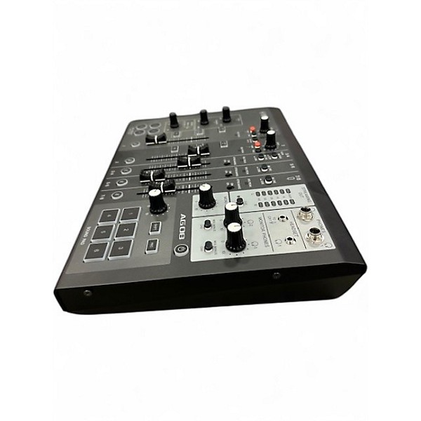 Used Yamaha AG08 Powered Mixer