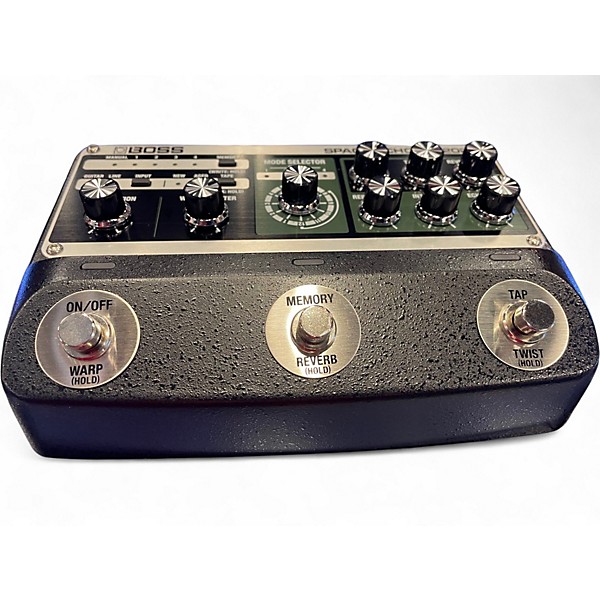 Used BOSS RE-202 Effect Pedal