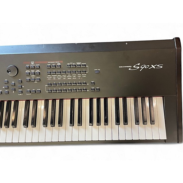 Used Yamaha S90XS 88 Key Synthesizer