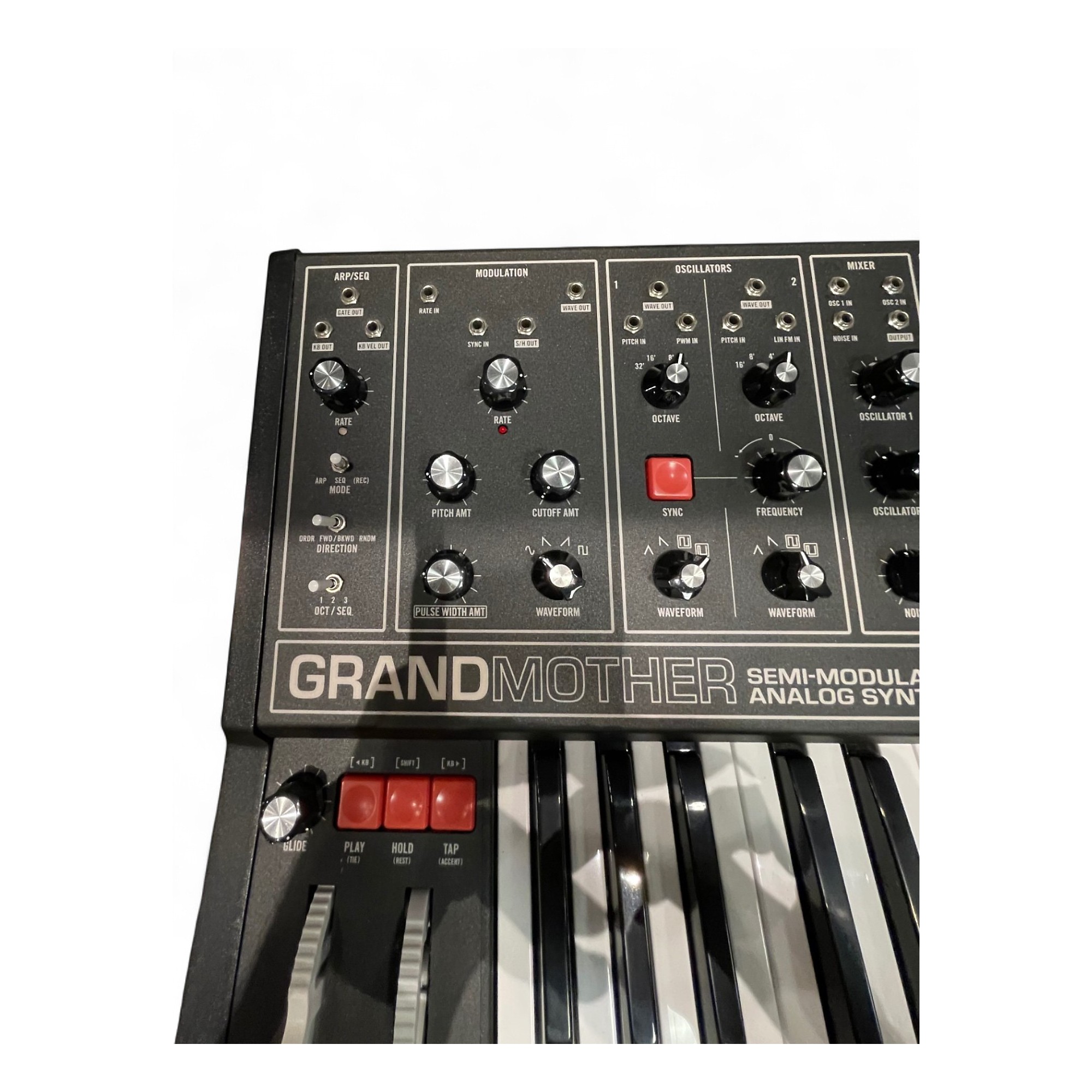 Used Moog Grandmother Synthesizer | Guitar Center