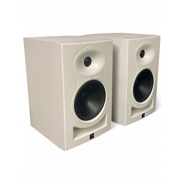 Used Kali Audio LP-6W Powered Monitor